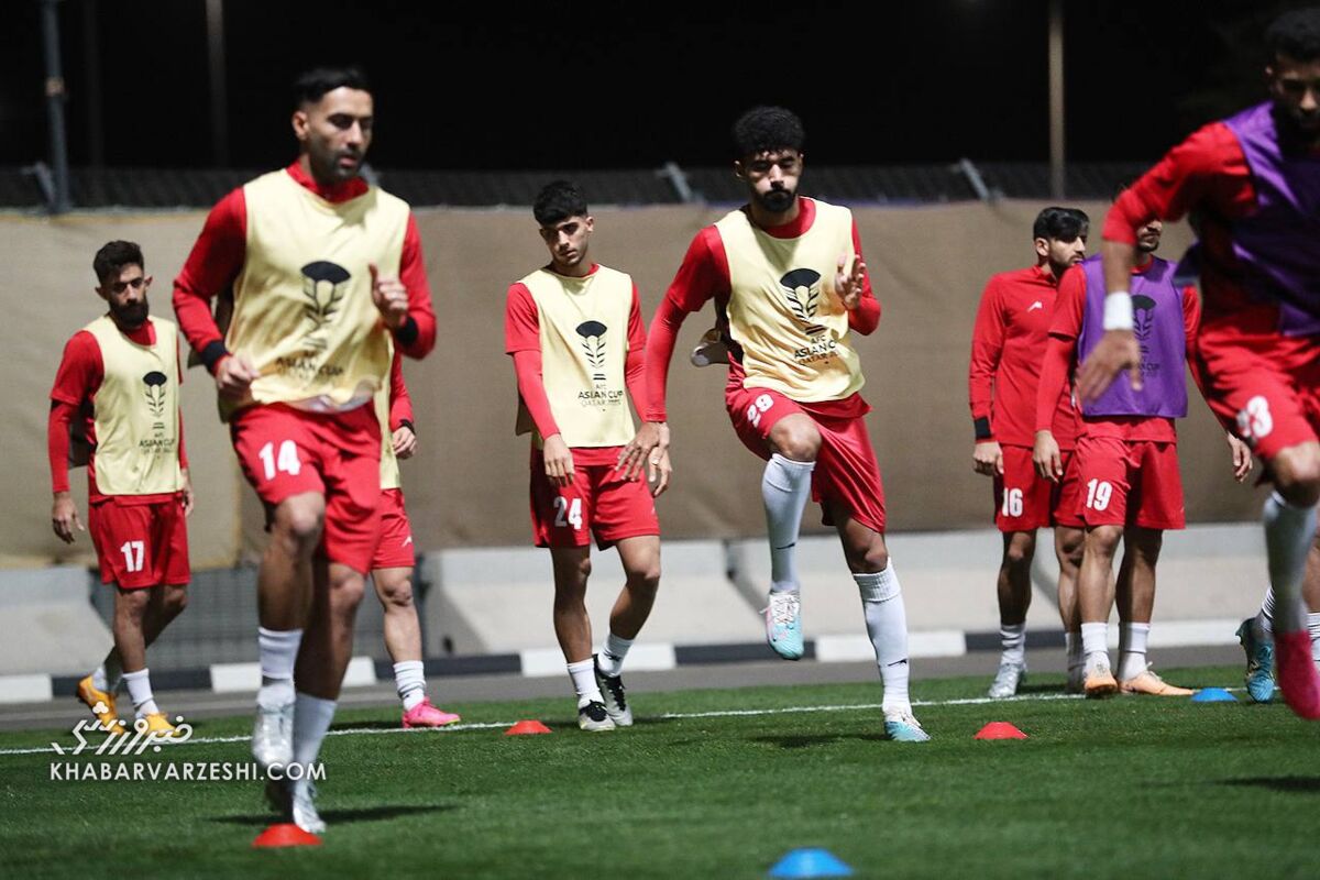 تمرین تیم ملی ایران با حضور یک مهمان ویژه قطری/ نبی هم پا به توپ شد!
