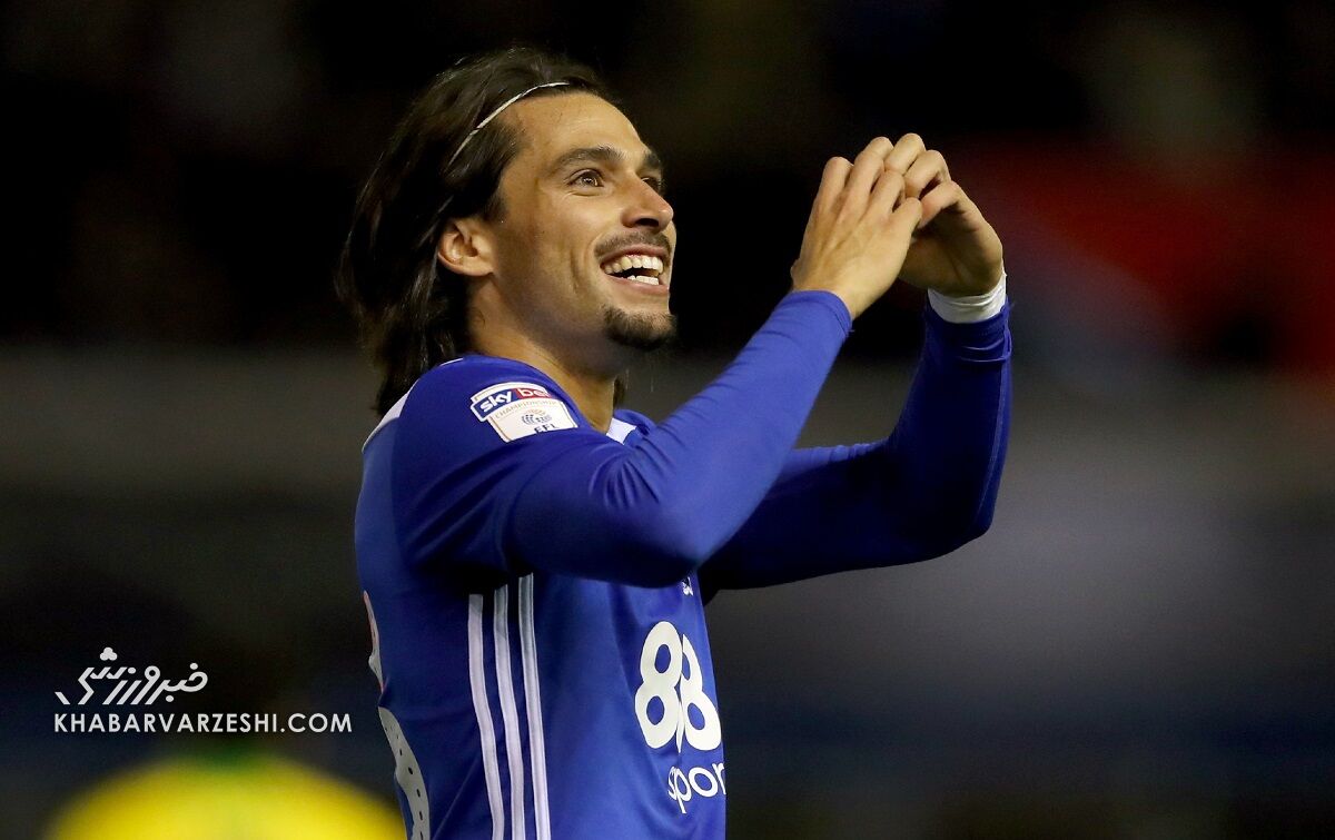 ستارهای که در ۳۱ سالگی بازنشسته شد و الان میلیاردر است/ ما مانند آیفون هستیم!