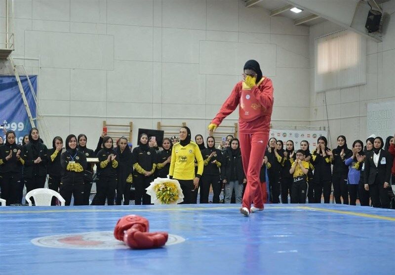 عکس| اشکهای الهه منصوریان و خداحافظی از دنیای قهرمانی ووشو