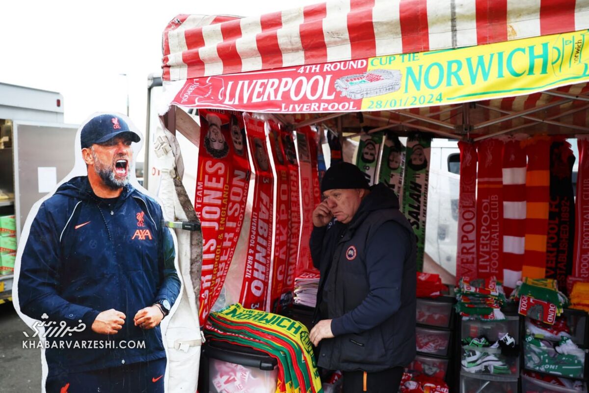تصاویر| سنگ تمام لیورپولیها برای آقای معمولی/ نقاشی و بنرهایی با چهره کلوپ