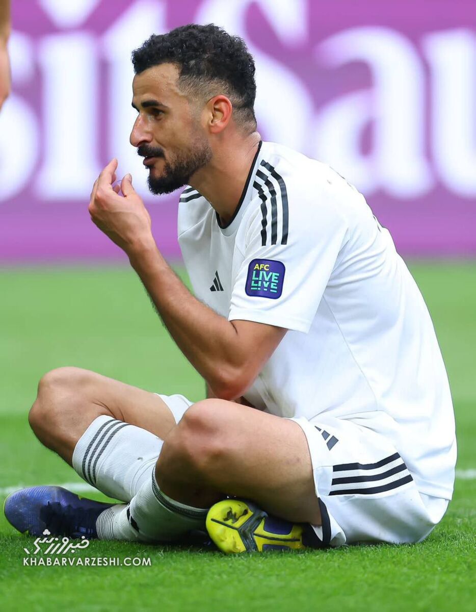 عکس| جنجالیترین اخراج جام ملتها/ کارت قرمز فغانی به آقای گل آسیا