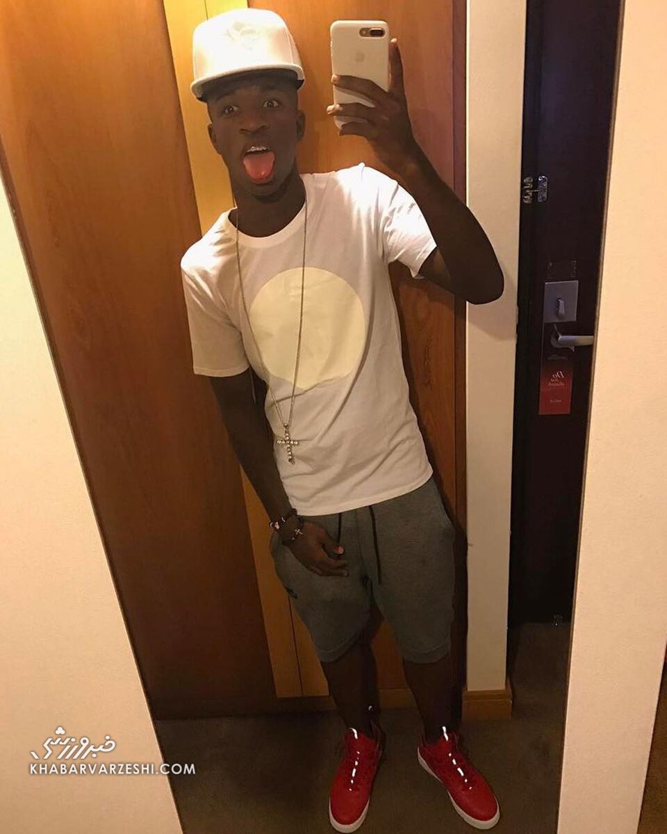 تصاویر| از رونالدو و مسی تا مودریچ و هالند؛ سالها پیش، خیلی سال پیش!