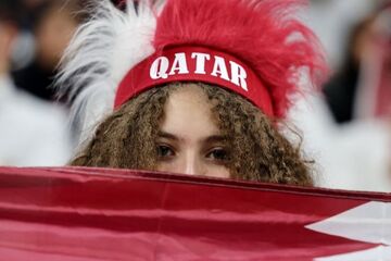 شعار قطری‌ها علیه تیم ملی فوتبال ایران قبل از دیدار نیمه‌نهایی +ویدیو
