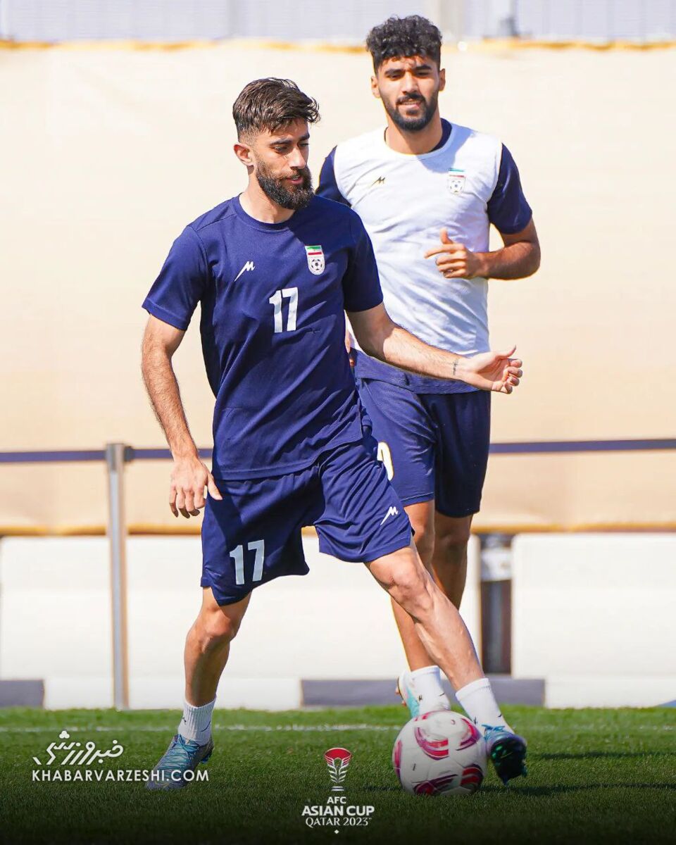 تصاویر| مهمان ویژه در تمرین تیم ملی بعد از شکست ژاپن/ قلعهنویی با استایل خاص ظاهر شد!