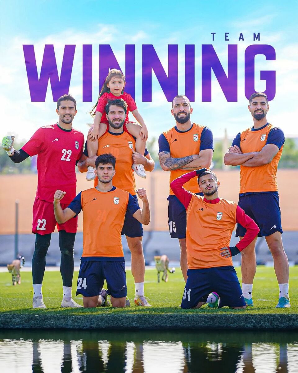 تصاویر| مهمان ویژه در تمرین تیم ملی بعد از شکست ژاپن/ قلعهنویی با استایل خاص ظاهر شد!