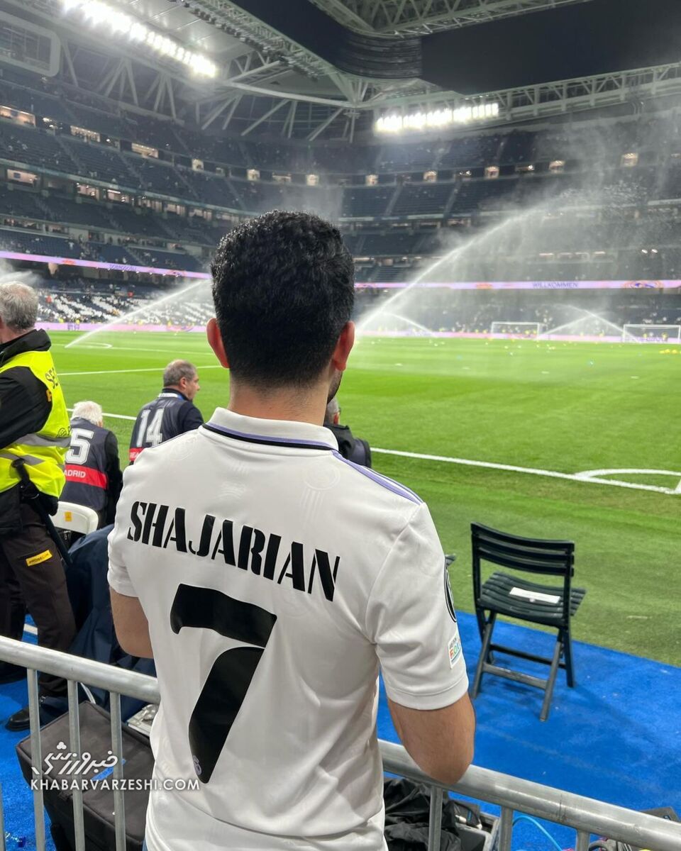 عکس| شجریان پیراهن رونالدو را پوشید