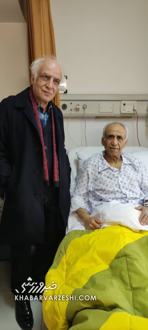 عکس| سرمربیان اسبق استقلال و پرسپولیس بر بالین بازیکن قدیمی تیم ملی