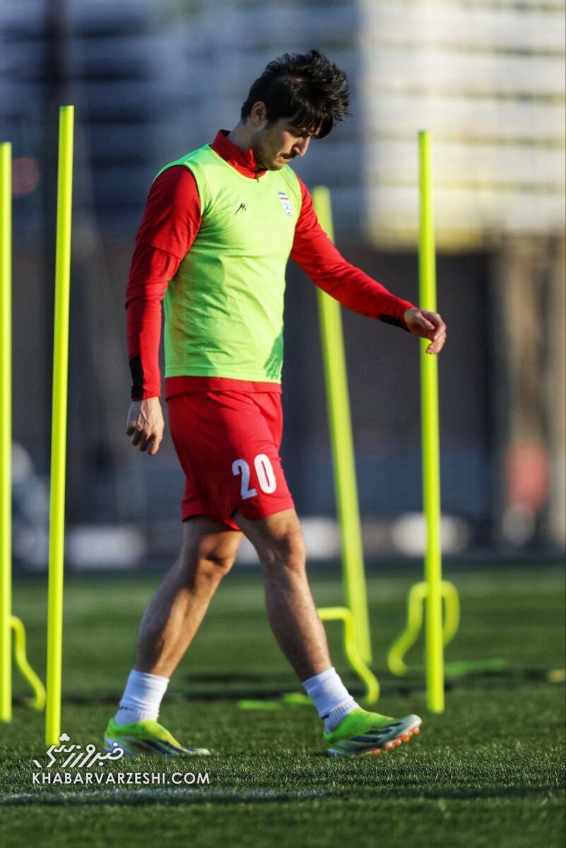 تصاویر| مخالفت ستاره سپاهان با شجاع در تمرین تیم ملی/ رقابت ستارههای قلعهنویی با مهمان ویژه