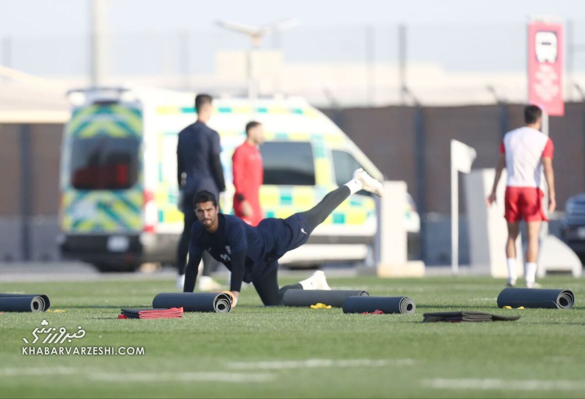 تصاویر| مخالفت ستاره سپاهان با شجاع در تمرین تیم ملی/ رقابت ستارههای قلعهنویی با مهمان ویژه