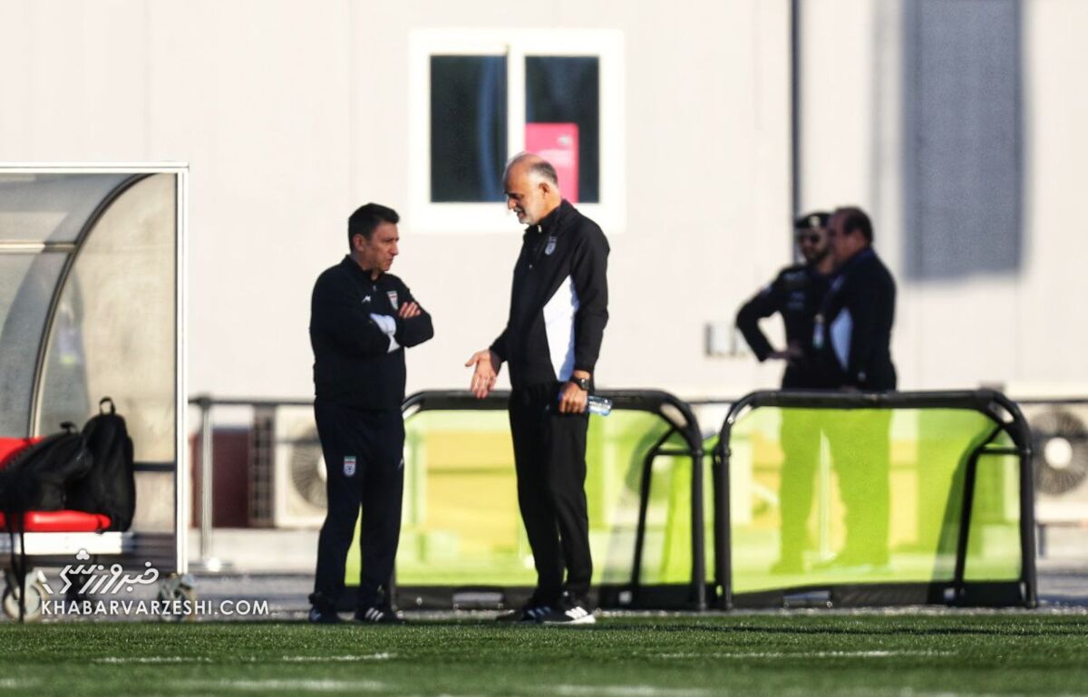 تصاویر| مخالفت ستاره سپاهان با شجاع در تمرین تیم ملی/ رقابت ستارههای قلعهنویی با مهمان ویژه