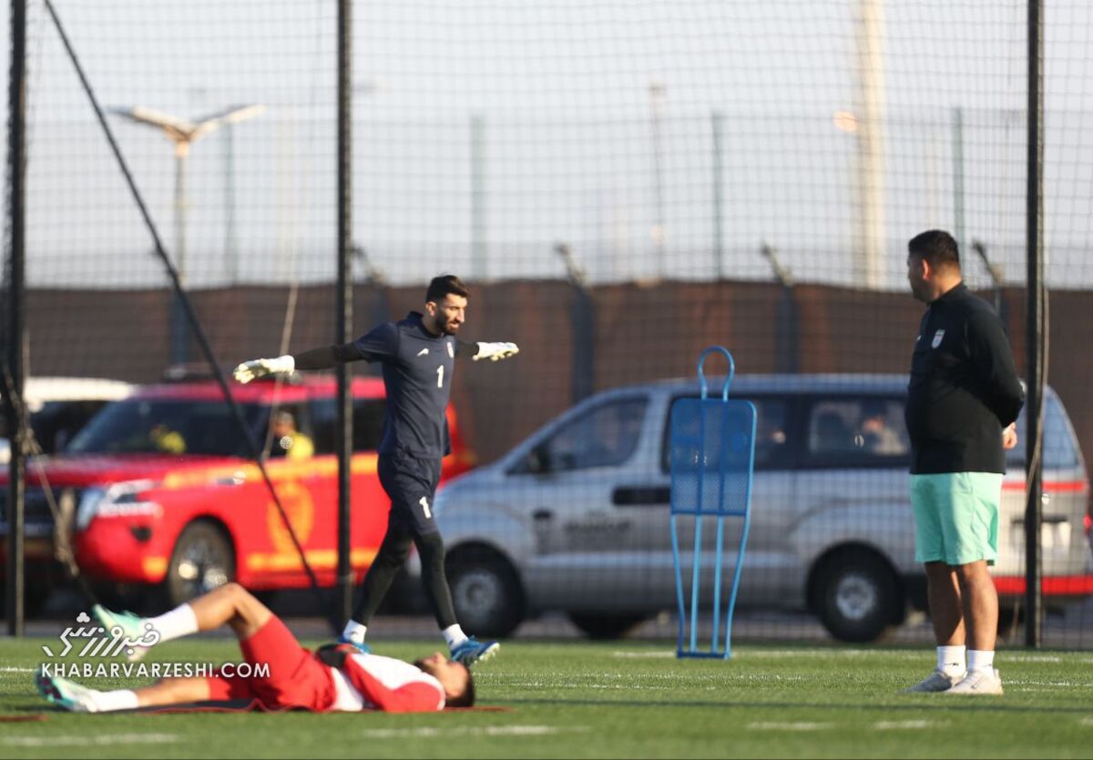 تصاویر| مخالفت ستاره سپاهان با شجاع در تمرین تیم ملی/ رقابت ستارههای قلعهنویی با مهمان ویژه