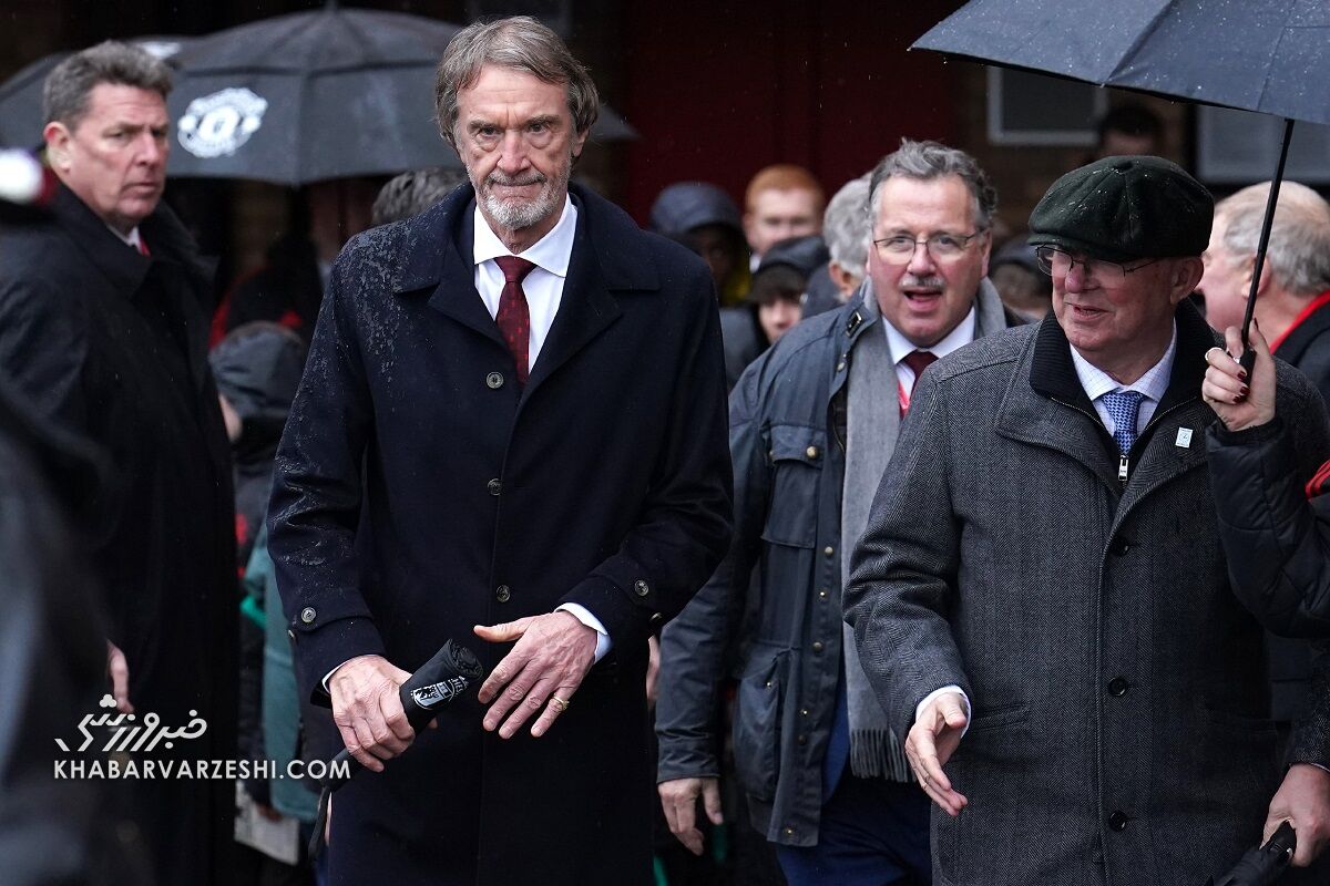 تصاویر مراسم سالگرد فاجعه هوایی مونیخ با حضور بزرگان منچستریونایتد/ از فرگوسن خندان تا سهامدار جدید و سرمربی و کاپیتان