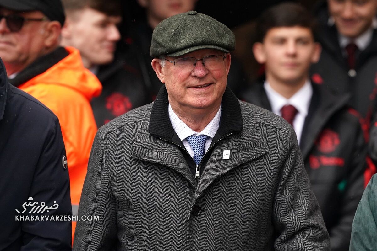 تصاویر مراسم سالگرد فاجعه هوایی مونیخ با حضور بزرگان منچستریونایتد/ از فرگوسن خندان تا سهامدار جدید و سرمربی و کاپیتان