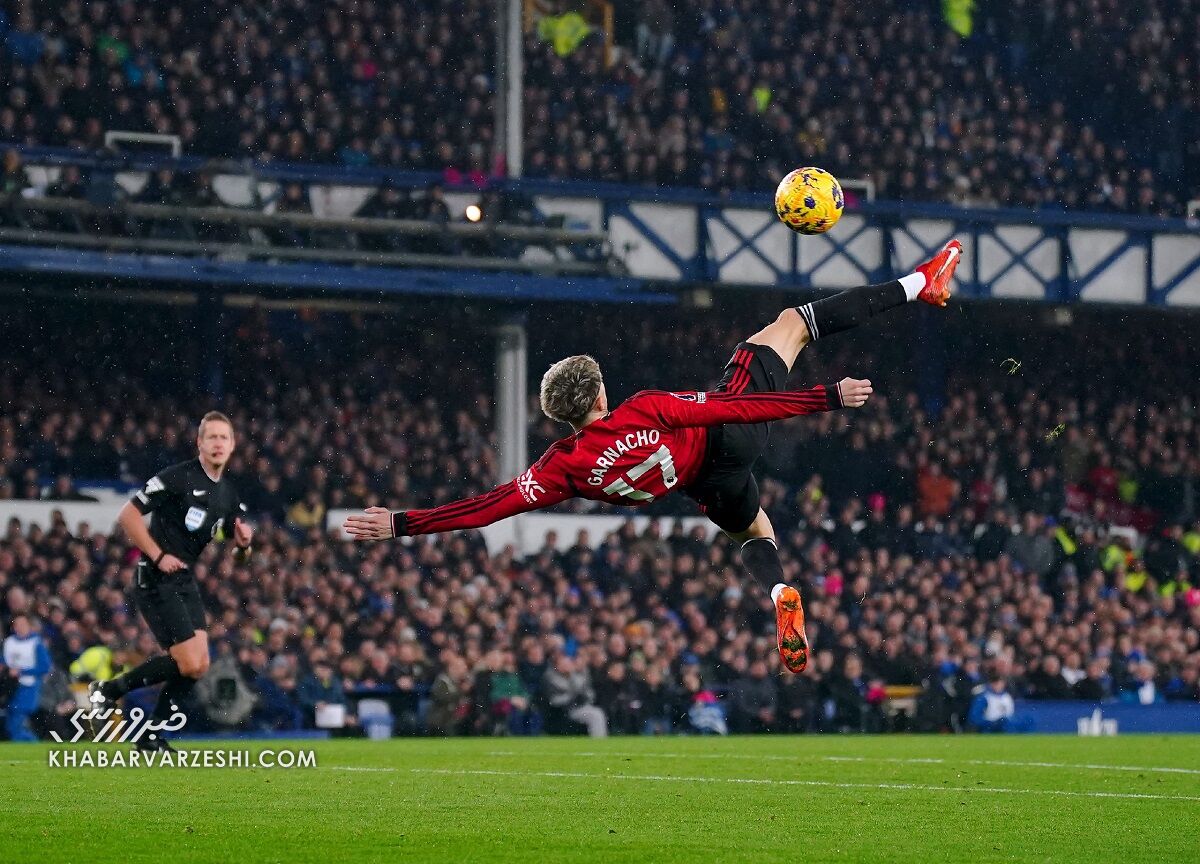 ظهور یک استعداد بزرگ؛ همبازی سابق رونالدو و فعلی مسی/ از انتقال با تماس ویدیویی در زمان کرونا تا سرگرم کردن هواداران و الهام بخشیدن به نسل بعدی