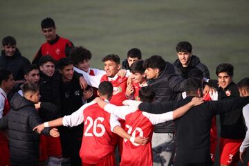 پرسپولیس قهرمان نیم‌فصل شد