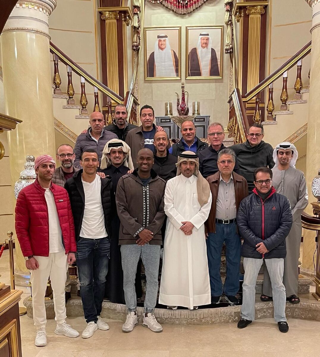 عکس| عبدالکریم حسن فینال جام ملتهای آسیا را کجا تماشا کرد؟/ یک سرخپوش در کنار ستاره قطری