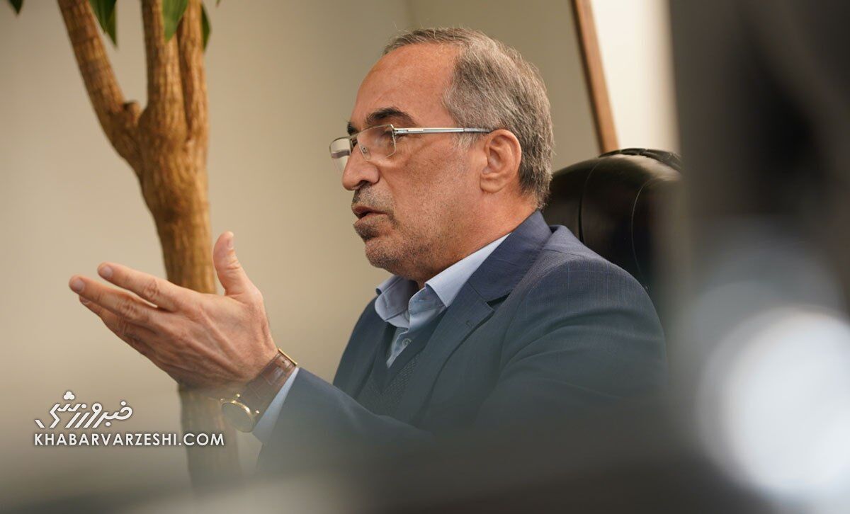 مدیرعامل اسبق استقلال در گفتگو با خبرورزشی: بهتر بود اول مدیرعامل انتخاب شود بعد سرمربی/ مگر سایپا و استقلال خوزستان با ستارهها قهرمان شدند؟