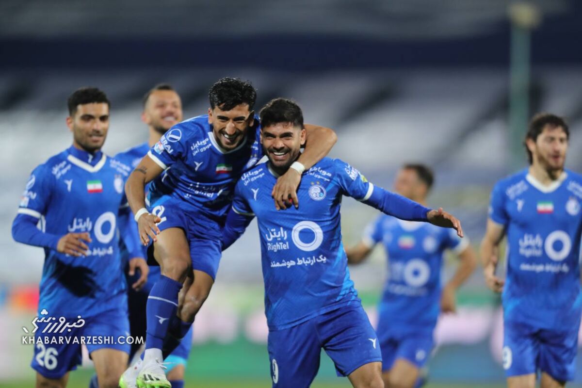 تثبیت صدرنشینی استقلال با شلیک تماشایی/ مرگ سهراب در آزادی بدون نوشدارو تثبیت صدرنشینی استقلال با شلیک تماشایی/ مرگ سهراب در آزادی بدون نوشدارو