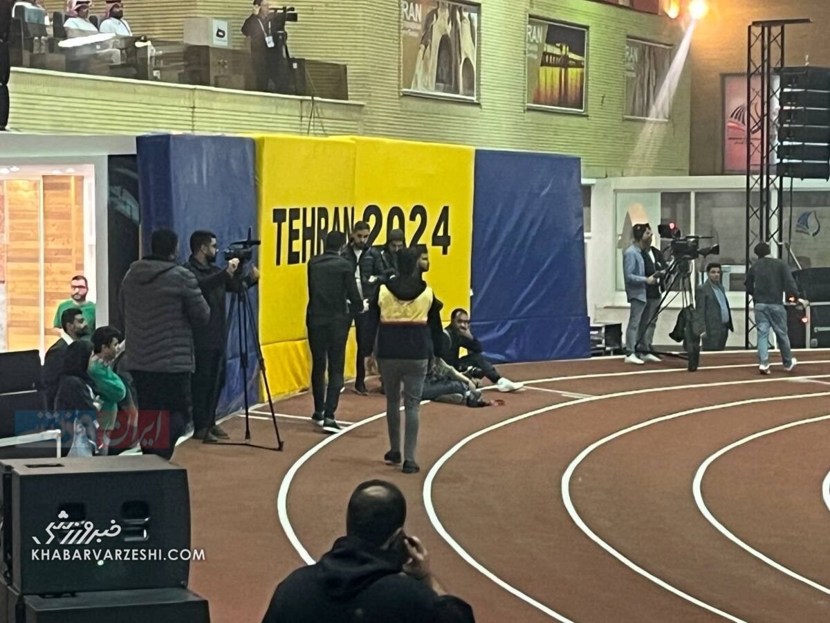 عکس| بهت ورزشکاران و مربیان از اقدام عجیب عکاسان ورزشی