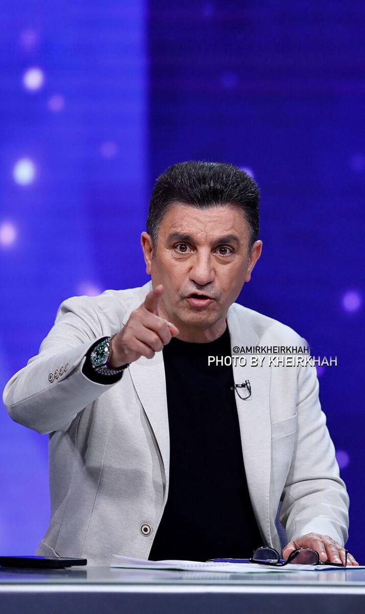 عکس| سریال ادامهدار امیر قلعهنویی و ساعت فیک/ سرمربی تیم ملی با رولکس تقلبی در تلویزیون