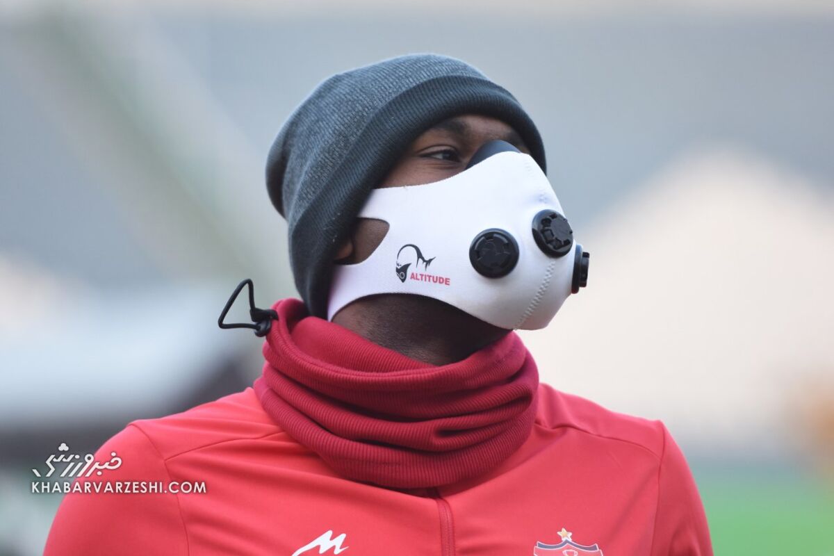 تصاویر| استایل عجیب ستاره قطری پرسپولیس در آزادی