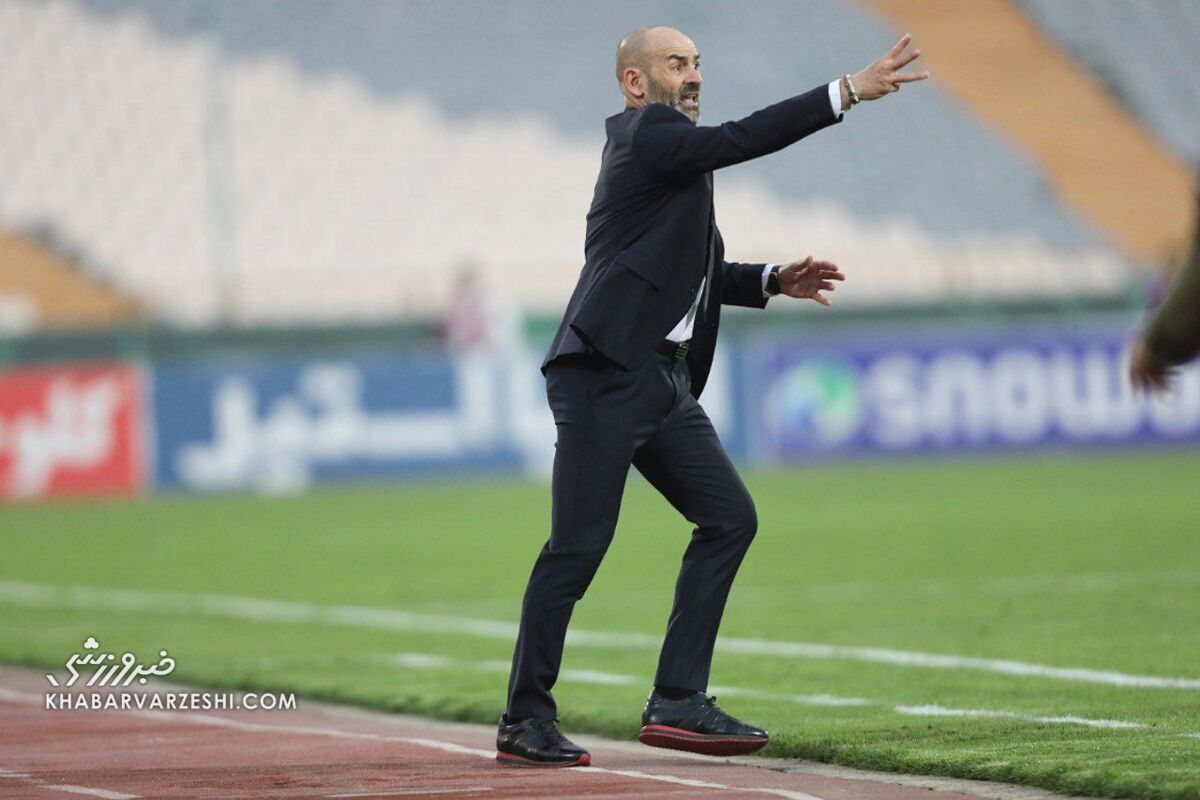 تیمهای ایرانی بعد از خوردن گل نمیتوانند بازی را ببرند/ خودم را با گواردیولا و آنچلوتی مقایسه نمیکنم/ چرا نفرات را تغییر می دهم؟ این تشخیص من است!