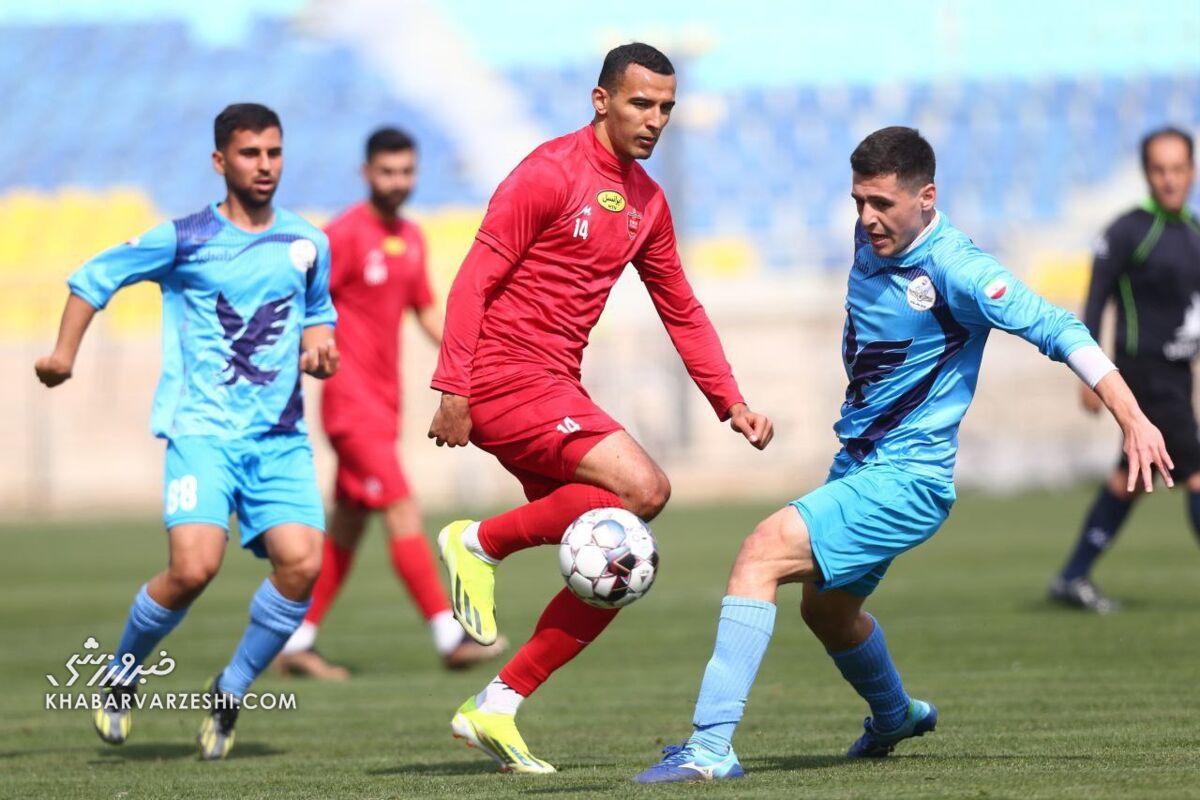 آخرین وضعیت پرسپولیس و نبیل باهویی؛ سرخها با پیشنهاد مهاجم سوئدی کنار میآیند! آخرین وضعیت پرسپولیس و نبیل باهویی؛ سرخها با پیشنهاد مهاجم سوئدی کنار میآیند!