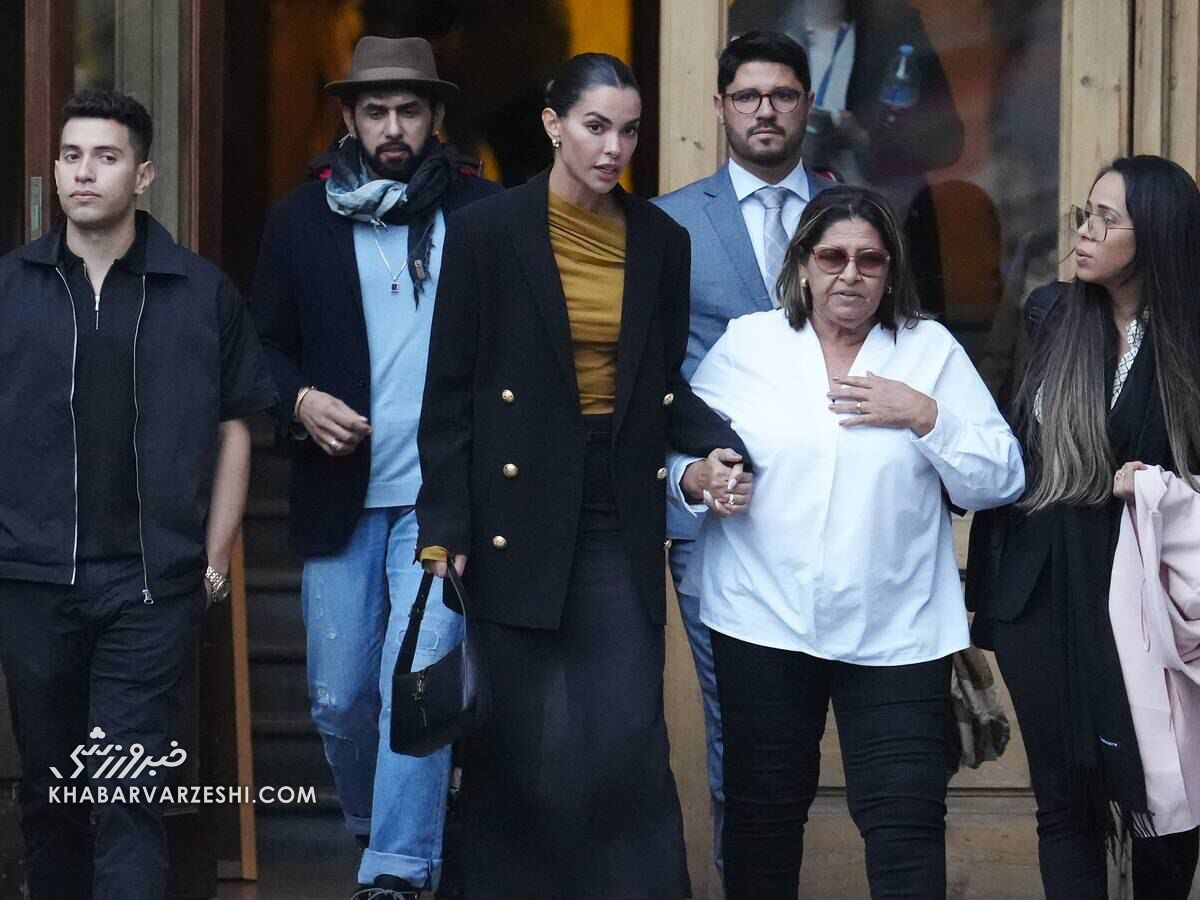 داستان تلخ و شیرین دنی آلوس؛ از عرش تا فرش.../ از قهرمانی سریالی و افتخارات بیشمار در فوتبال تا زندانی شدن برای آزار یک زن!