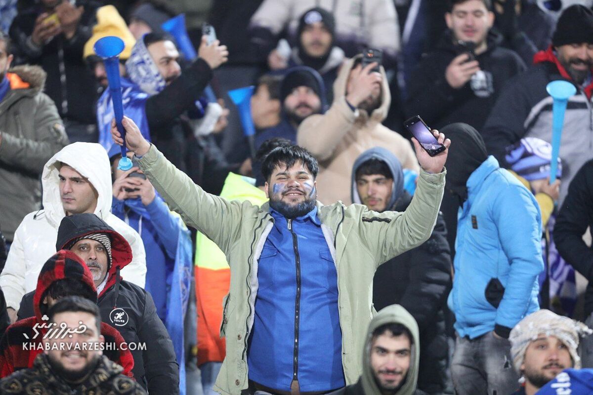 هشدار به تماشاگران؛ در بازی استقلال- سپاهان مراقب سلامتیخودتان باشید! هشدار به تماشاگران؛ در بازی استقلال- سپاهان مراقب سلامتیخودتان باشید!