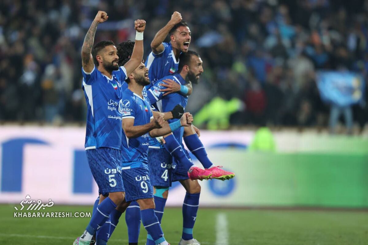 پشت پرده قطع همکاری باشگاه استقلال با موبایل موسوی پشت پرده قطع همکاری باشگاه استقلال با موبایل موسوی