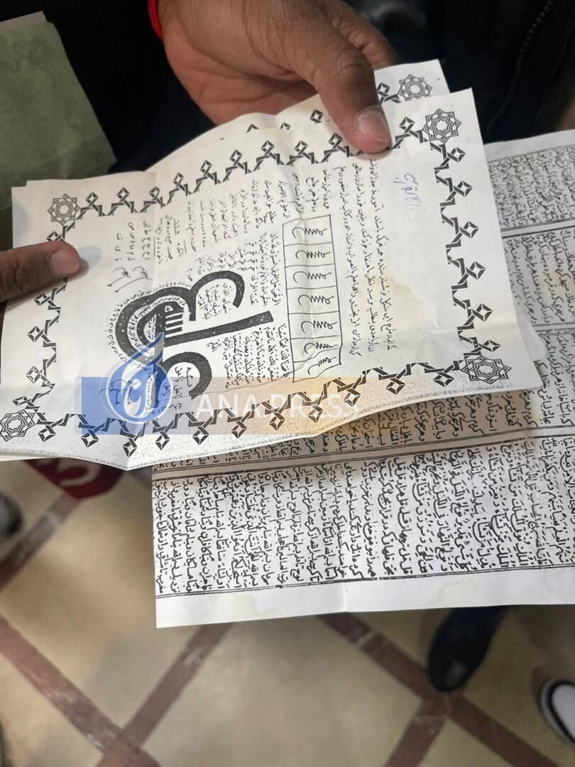 عکس| جادوگری علیه پرسپولیس در اصفهان/ پیدا شدن سحر و جادو در رختکن تیم اوسمار