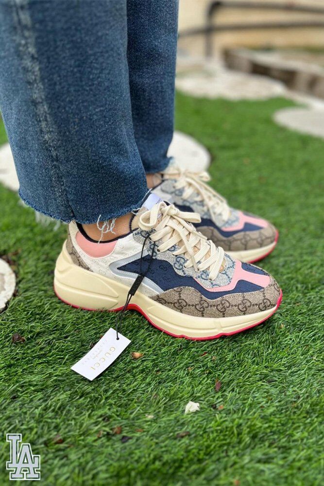 خرید کفش های کپی