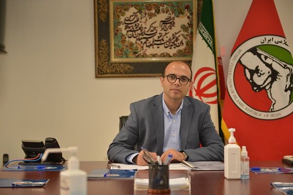 کنایه جدید به حوالههای فوتبالیستها؛ وقتی برای گروهی هدایای گرانقیمت در نظر میگیریم... کنایه جدید به حوالههای فوتبالیستها؛ وقتی برای گروهی هدایای گرانقیمت در نظر میگیریم...