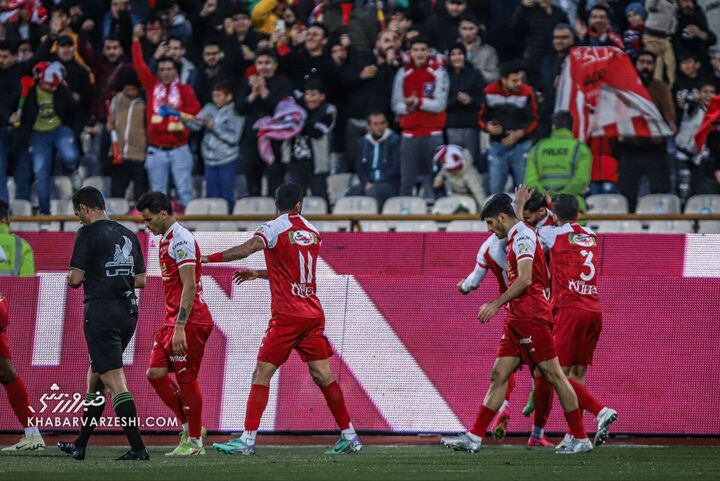 شادی گل اوستون اورونوف؛ پرسپولیس - فولاد