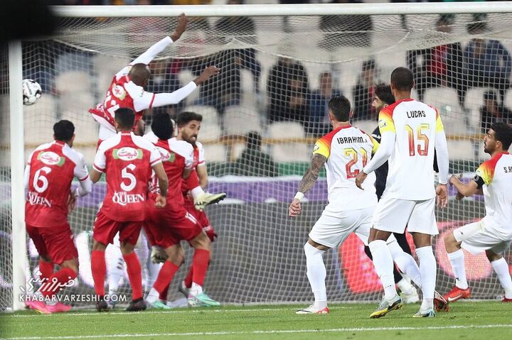 گلبهخودی عبدالکریم حسن؛ پرسپولیس - فولاد