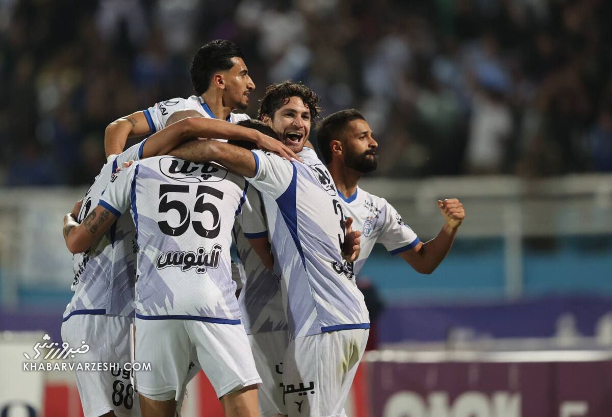 پیشکسوت استقلال: چقدر حیف شد که کنعانیزادگان به دربی نمیآید/ خدا را شکر لااقل بیرانوند محروم نشد/ قلعهنویی گل به خودی «علی بیرو» را دید؟