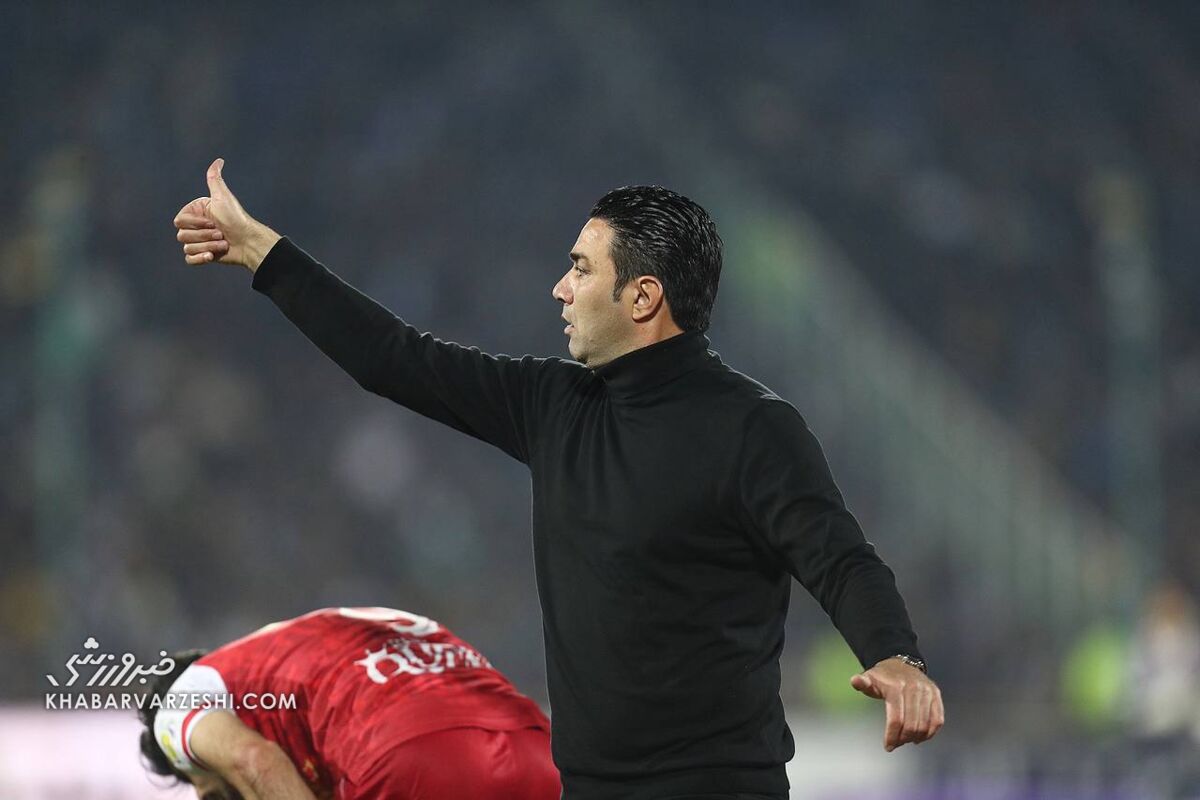نکونام از پرسپولیس کمک میگیرد نکونام از پرسپولیس کمک میگیرد