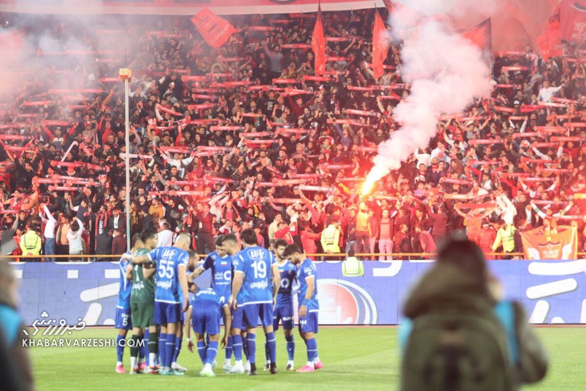 دفاع مجتبی جباری از سرمربی استقلال مقابل فردوسیپور/ ۸ شاکی به اوسمار گفت چطور میتوانست استقلال را شکست بدهد