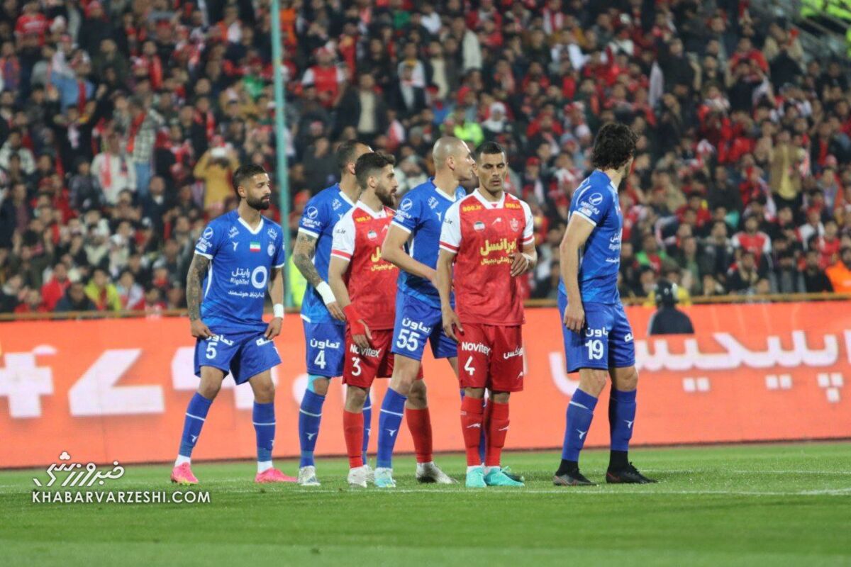 قانون جنجالی پابرجاست؛ استقلال و پرسپولیس باید پیروی کنند! قانون جنجالی پابرجاست؛ استقلال و پرسپولیس باید پیروی کنند!