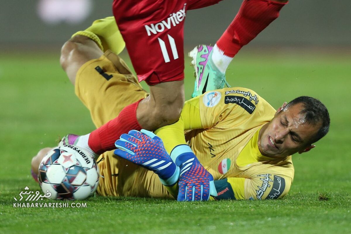 واکنش گلر جنجالی به استوری هم تیمیها: حق دارند، قول داده بودم بازی نکنم! واکنش گلر جنجالی به استوری هم تیمیها: حق دارند، قول داده بودم بازی نکنم!