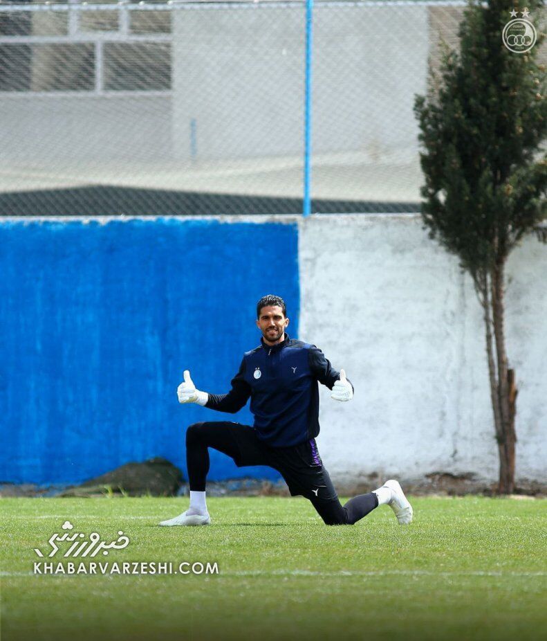 عکس| بازگشت کاپیتان به استقلال پس از کلین شیت