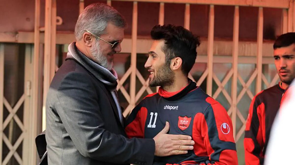 خبرورزشی گردی| مصاحبه عجیب مدیرعامل اسبق پرسپولیس: همه پرسپولیسیها لنگی هستند!/ من مشکلی با علی دایی ندارم خبرورزشی گردی| مصاحبه عجیب مدیرعامل اسبق پرسپولیس: همه پرسپولیسیها لنگی هستند!/ من مشکلی با علی دایی ندارم