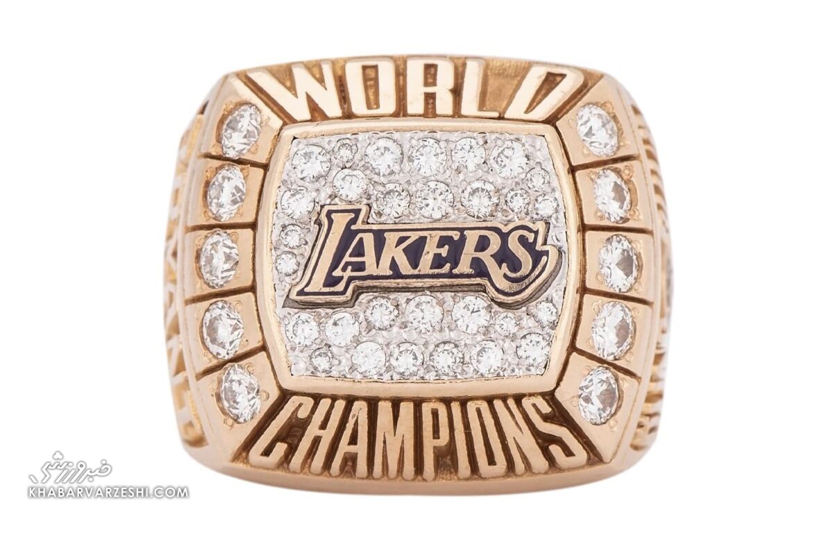 این ستاره پس از مرگ هم پول پارو میکند/ حلقه تاریخی با قیمتی شگفتانگیز به فروش رفت