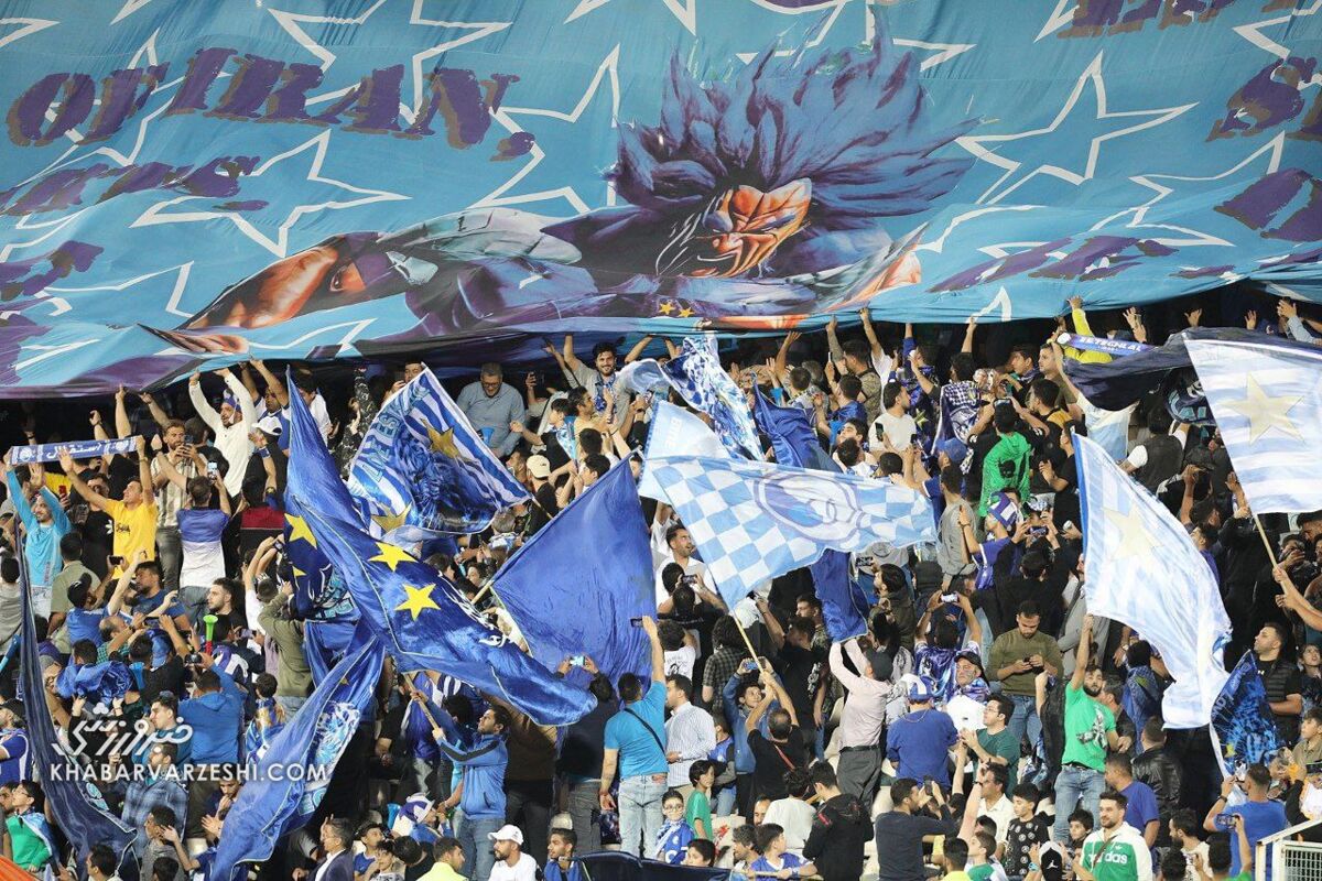 عکس| طرح جالب هواداران استقلال به سبک تیفوسیهای اروپایی