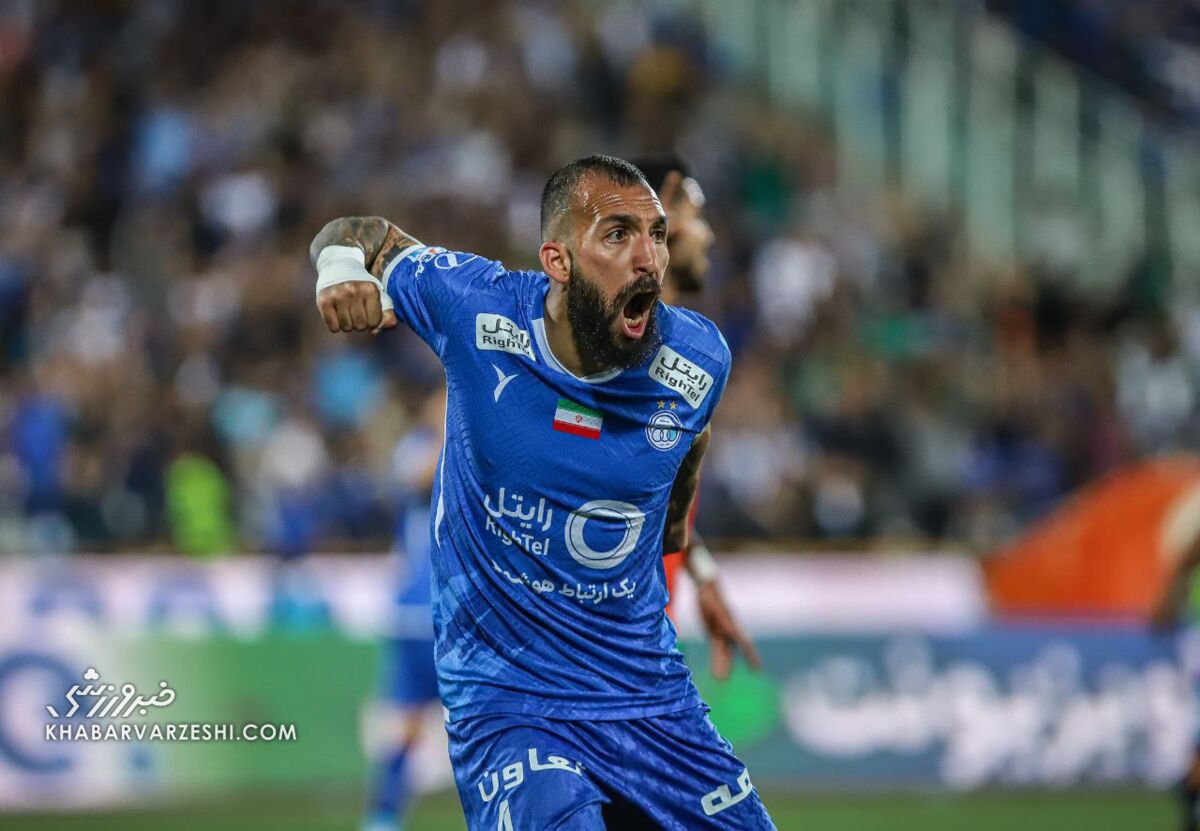 بازگشت «آبی باتعصب» به ترکیب شهرآورد/ روز سخت دورسون و رفقا در خط حمله سرخ؛ چرا دفاع استقلال مستحکمتر از دربی رفت است؟