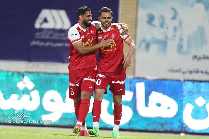 شادی گل اوستون اورونوف؛ گلگهر - پرسپولیس