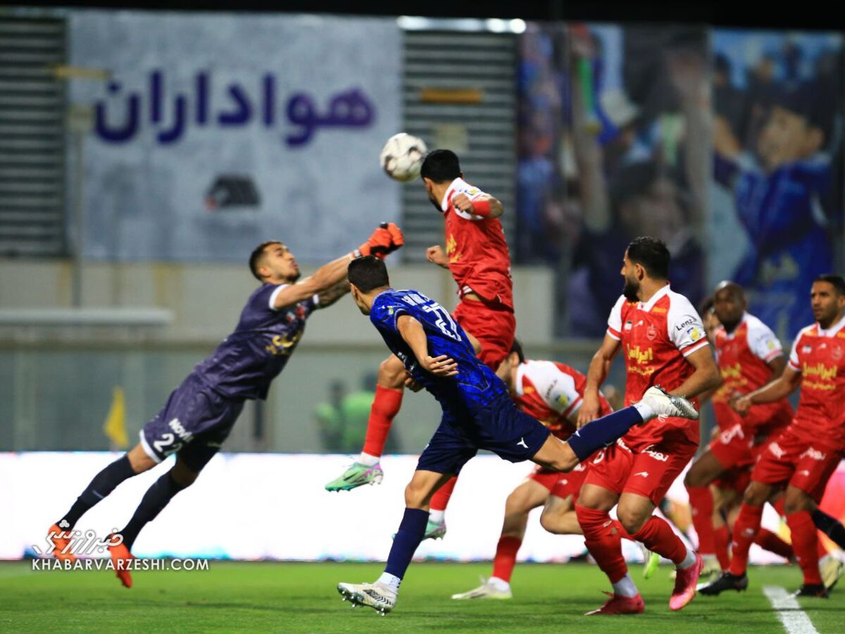گل گهر - پرسپولیس؛ جانشین بالقوه، مانع ماتادور برای برگشت به صدر! گل گهر - پرسپولیس؛ جانشین بالقوه، مانع ماتادور برای برگشت به صدر!