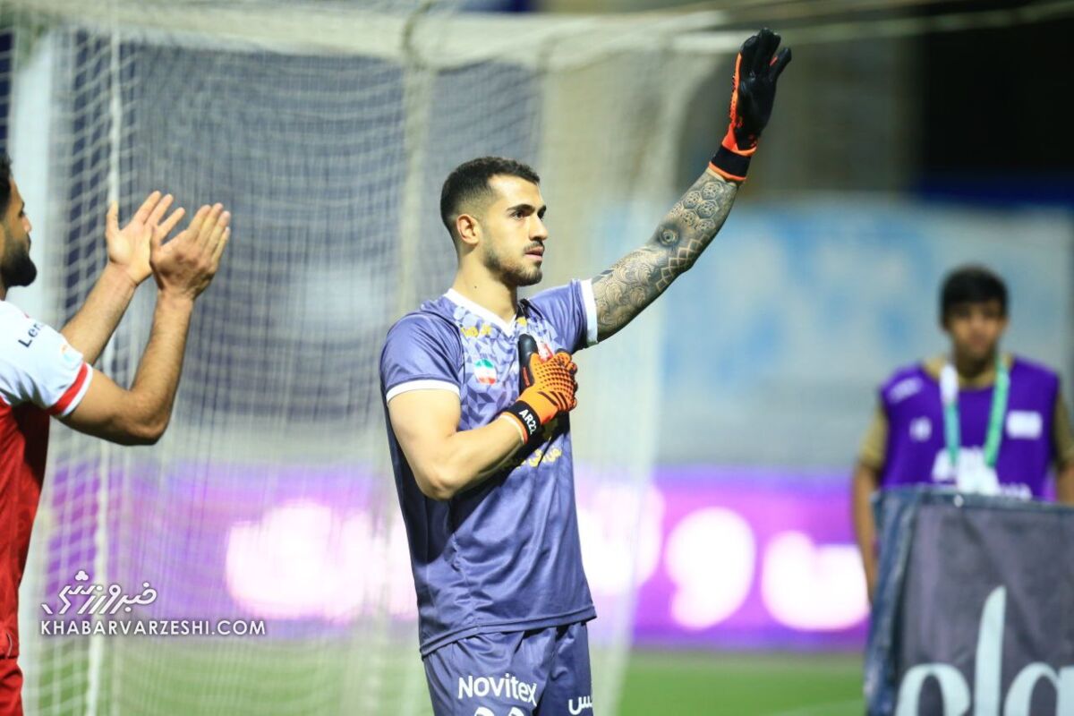 رفیعی باز هم در پرسپولیس کلینشیت کرد/ متاسفانه تا مجبور نباشیم به جوانان میدان نمیدهیم رفیعی باز هم در پرسپولیس کلینشیت کرد/ متاسفانه تا مجبور نباشیم به جوانان میدان نمیدهیم