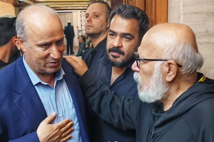 مهدی تاج در مراسم ختم بازیگر استقلالی