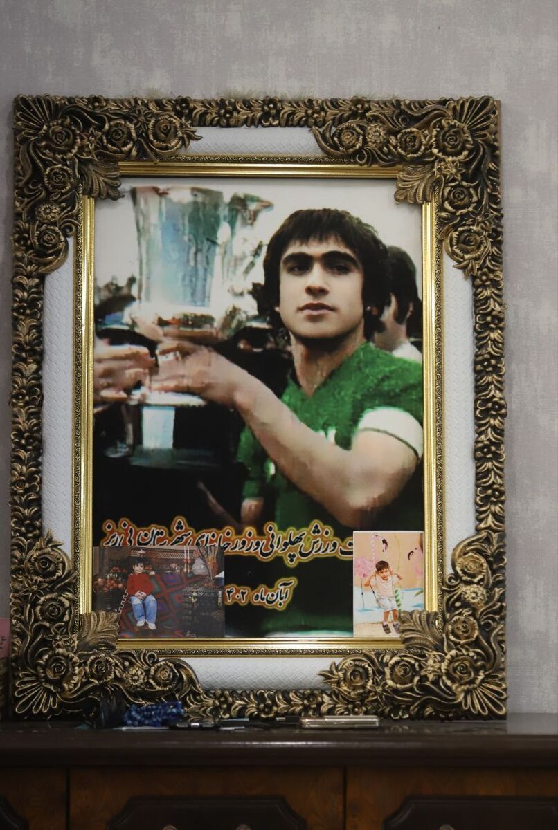 تصاویر| پیشکسوت محبوب فوتبال ایران سورپرایز شد